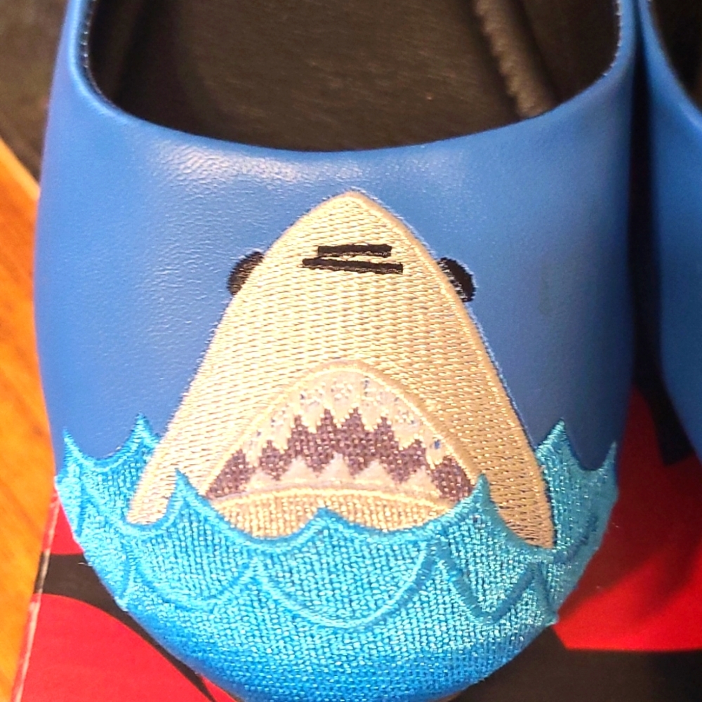 Shark Flats